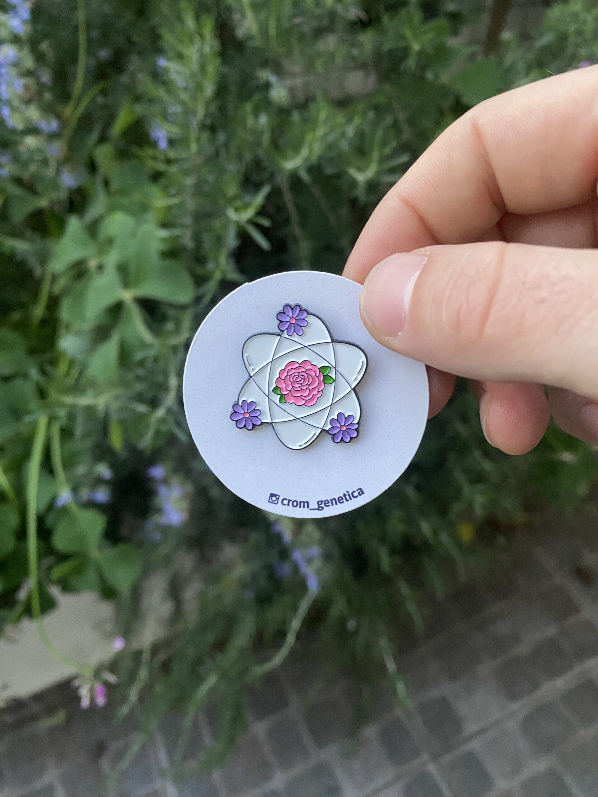 Pin Atomic